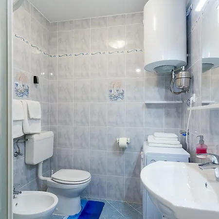 Ivana,mali Maj Apartamento Poreč